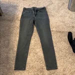 Skinny high rise black Levi jeans